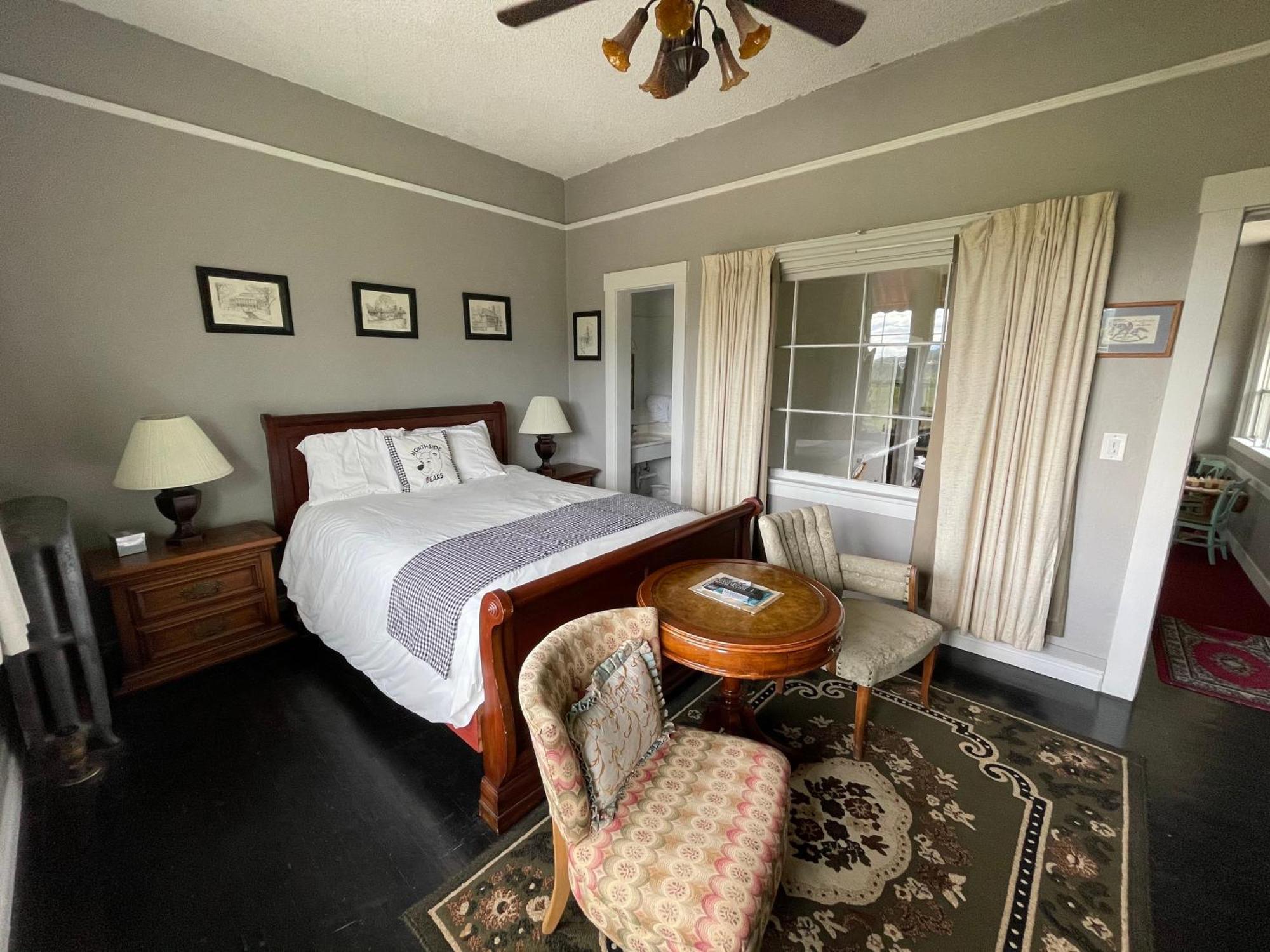 Northside School Bed & Breakfast Bonners Ferry Pokoj fotografie